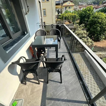Alas Garden Aparthotel